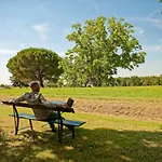 Domaine Du Buc, Le Chateau 4* Marssac-sur-Tarn