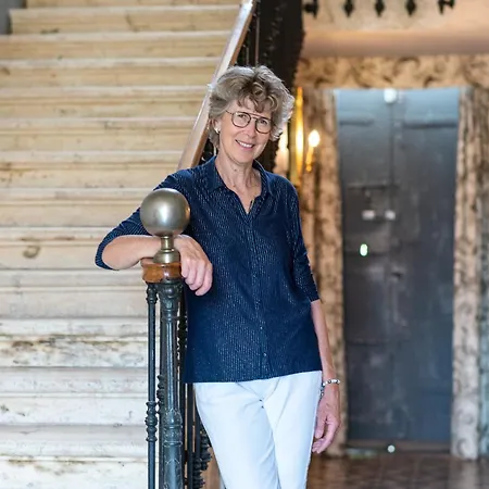 Domaine Du Buc, Le Chateau 4*