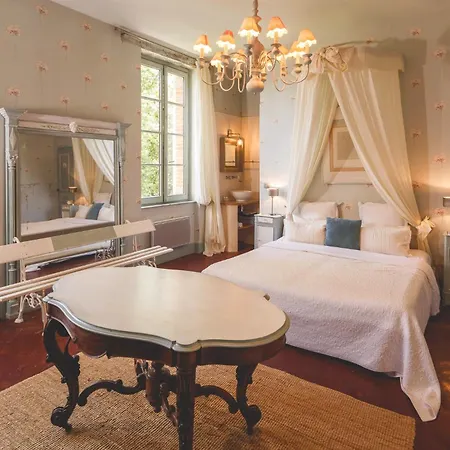 Nocleg ze śniadaniem Domaine Du Buc, Le Chateau Marssac-sur-Tarn