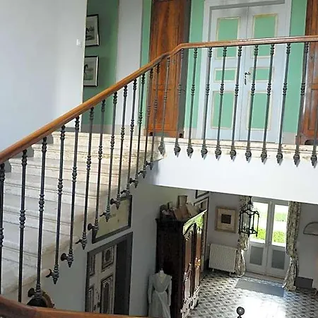 Domaine Du Buc, Le Chateau Bed & Breakfast