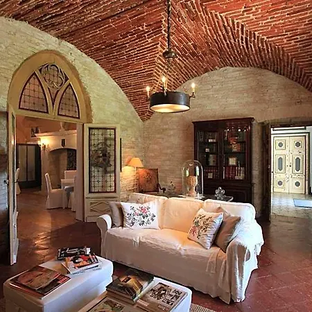 Domaine Du Buc, Le Chateau 4* Marssac-sur-Tarn