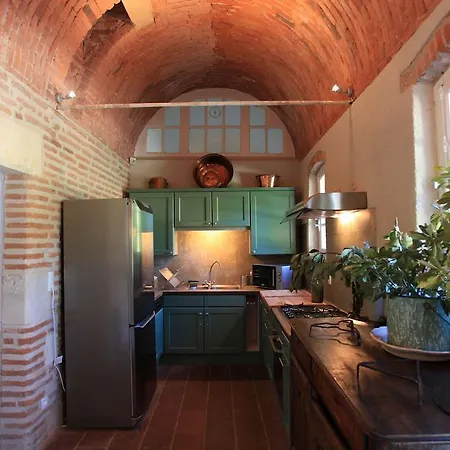 住宿加早餐酒店 Domaine Du Buc, Le Chateau