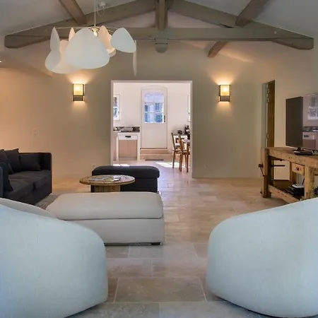 Domaine Du Buc, Le Château 4* Marssac-sur-Tarn
