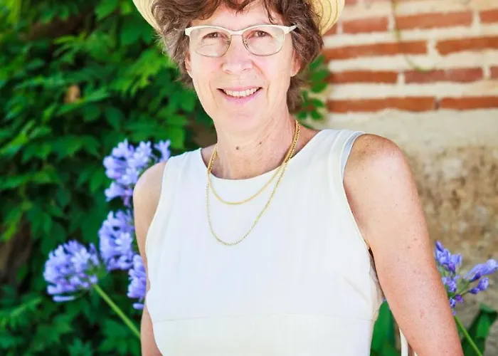 Domaine Du Buc, Le Chateau